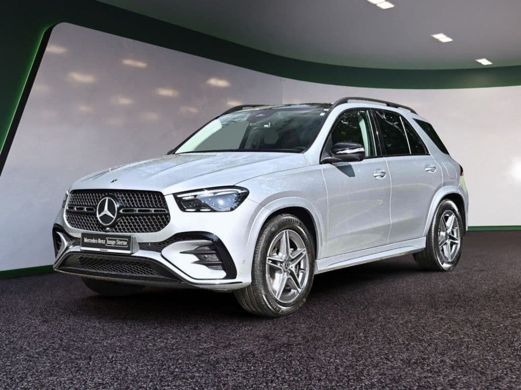 Mercedes-Benz GLE 400 e 4M AMG Sport Advanced+ NIGHT AHK PANO 2025