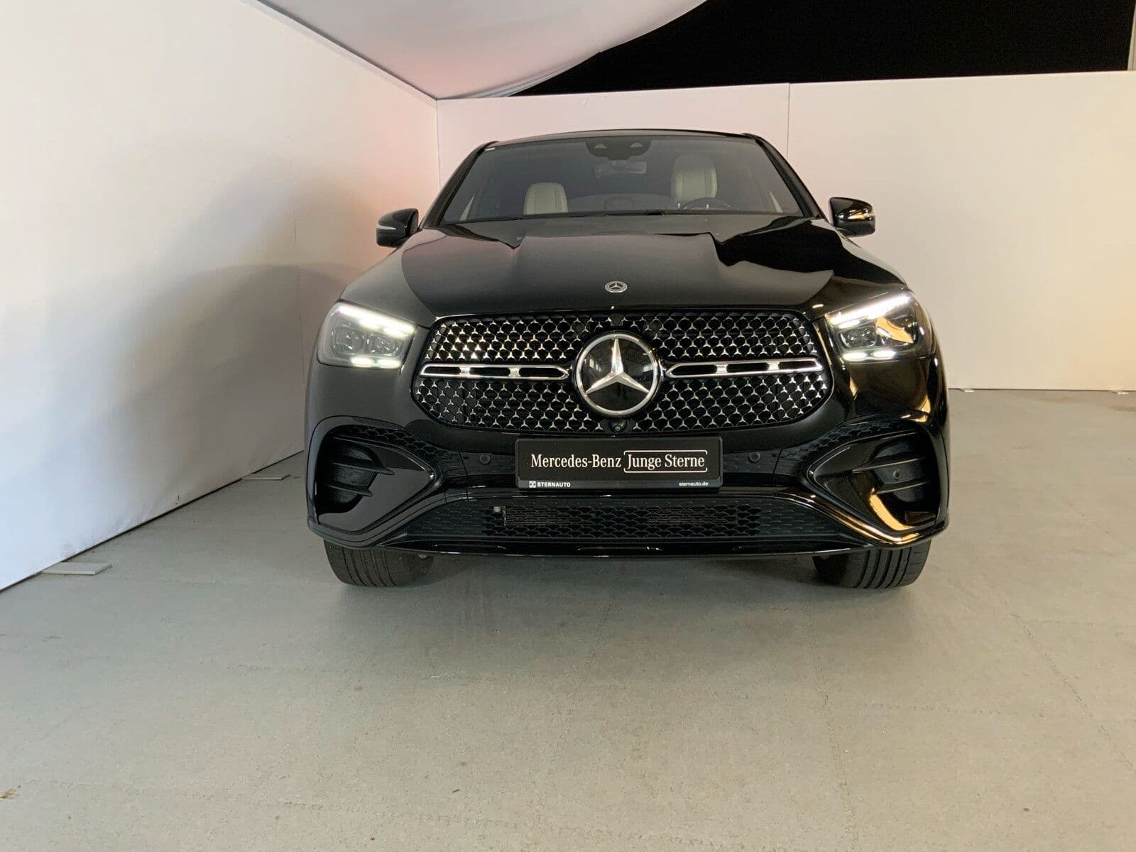 Mercedes-Benz GLE 450 d 4M Coupé AMG Premium+ Standh AHK Night 2023