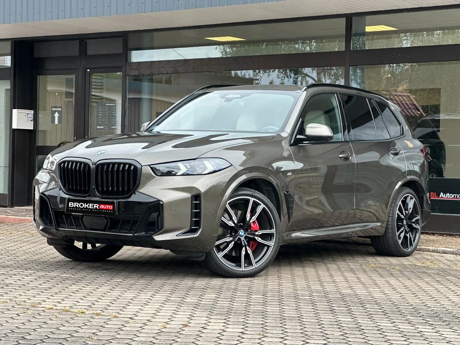 BMW X5 40d M SPORT PRO.LUFTFEDER.PANO.SOFTCL.AHK.22" 2025
