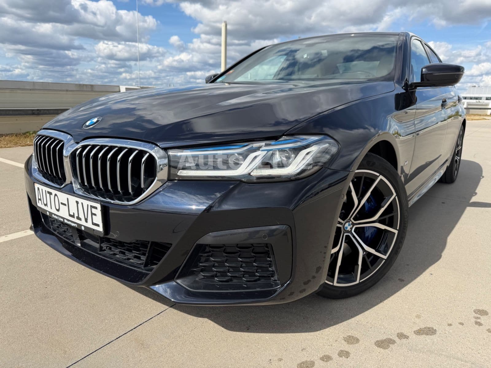 BMW 530 d*M PAKET*SAG*LASER*VIRTU*HEAD-UP*KAMERA*VOL 2023