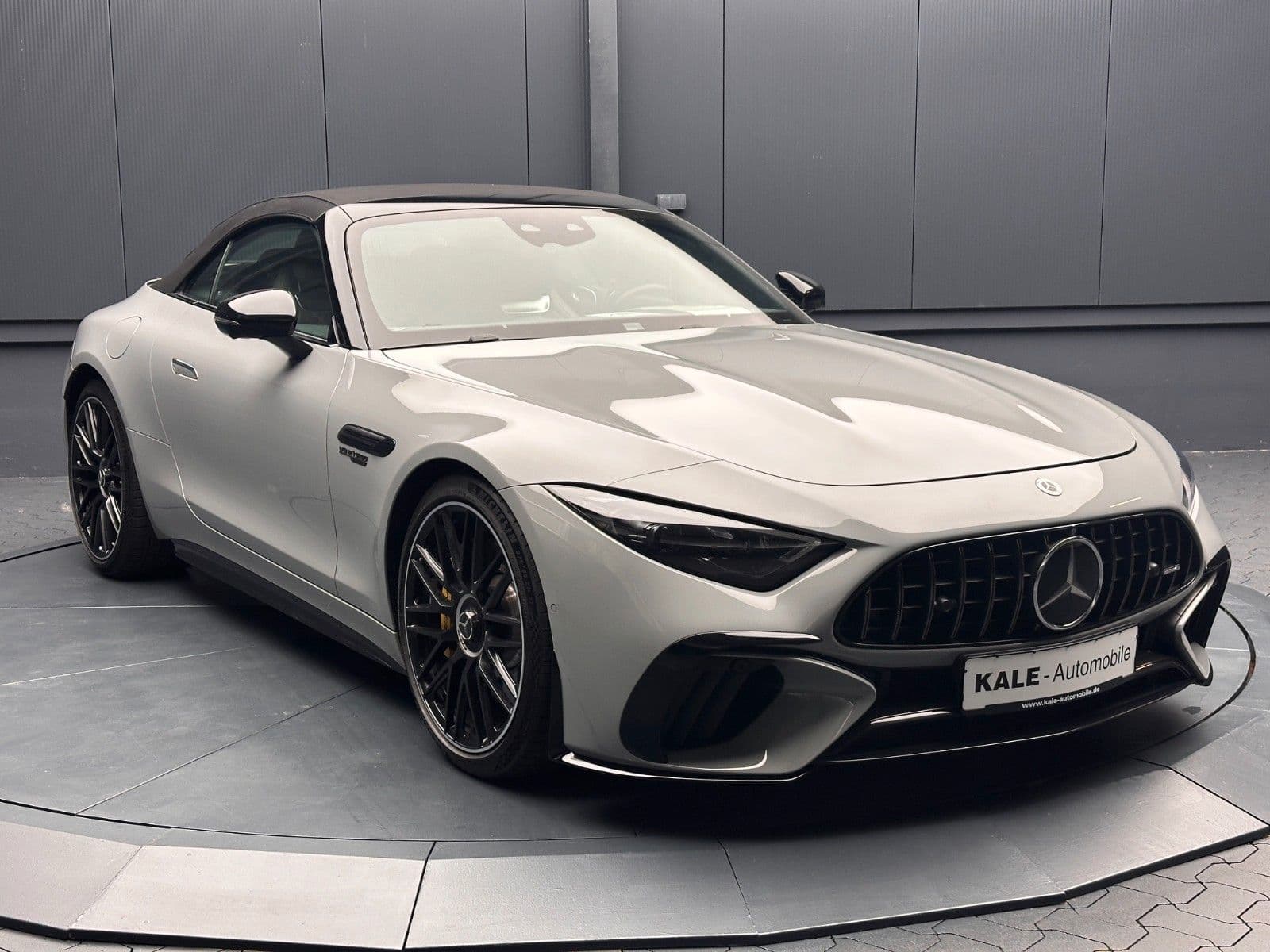 Mercedes-Benz SL 63 AMG 4Matic *Night*21Zoll*LIFT*BURMESTER* 2023