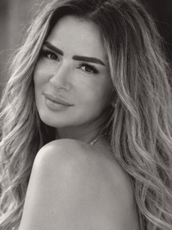 Simona Poparad